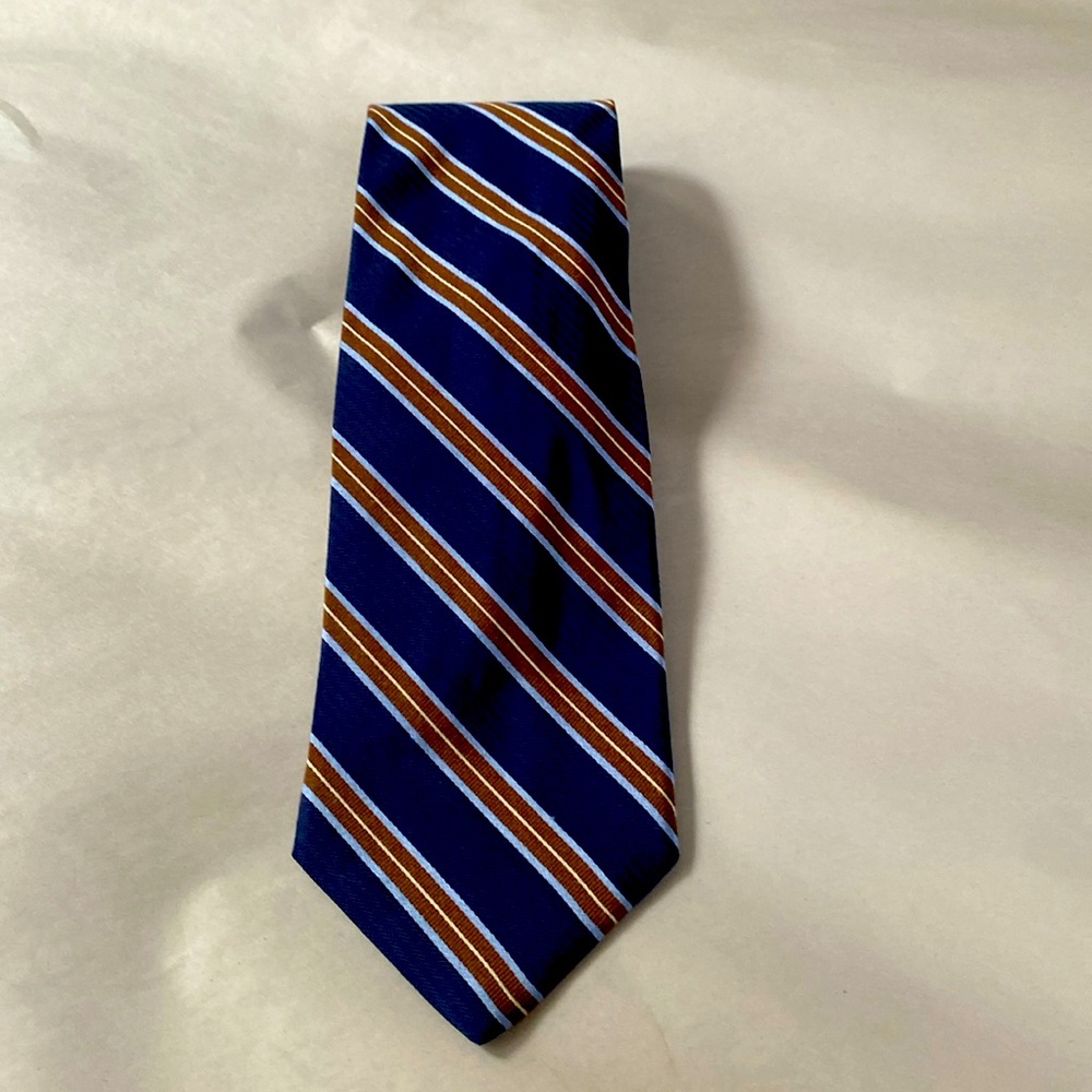 Pure silk tie